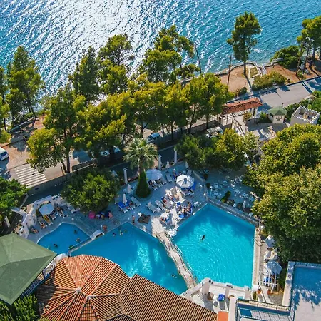 Acrotel Athena Pallas 호텔 5*